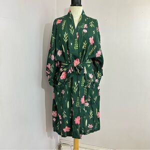 Uncommon Goods Green Floral Robe M/L